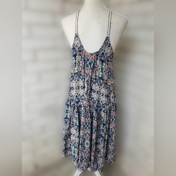 Umgee  cover-up - Picture 3 of 7